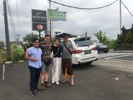 Bali best tour guide and bali driver