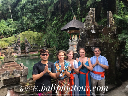 private tour guide in bali