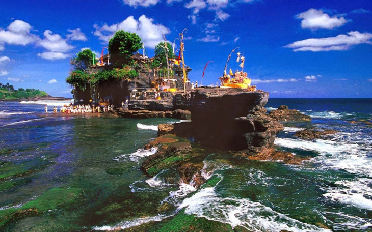 The Best Sunset view and temple in Bali you Should Visit