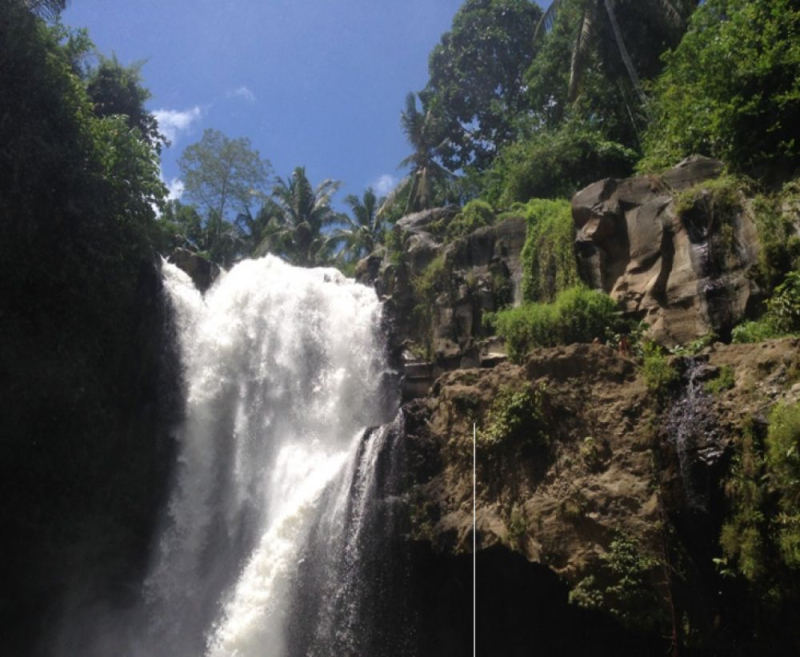 Tegenungan Waterfall